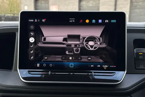 PK25XLX Volkswagen Crafter 2.0 TDI 140PS Commerce High Roof Van 8sp Auto Thumbnail #22