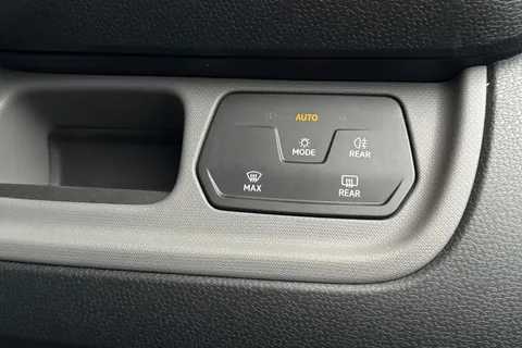 PJ25BAV Volkswagen Id. Buzz Cargo 210kW Commerce 79kWh Auto Thumbnail #30