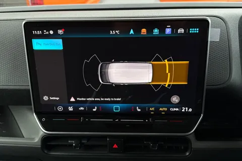 PJ25BAV Volkswagen Id. Buzz Cargo 210kW Commerce 79kWh Auto Thumbnail #37