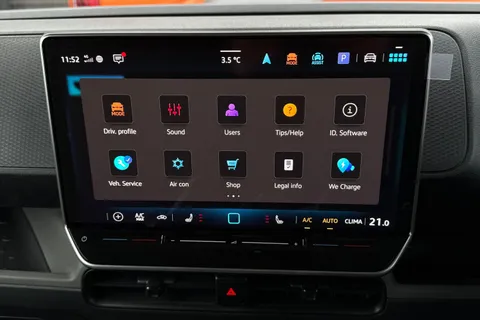 PJ25BAV Volkswagen Id. Buzz Cargo 210kW Commerce 79kWh Auto Thumbnail #41