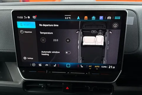 PJ25BAV Volkswagen Id. Buzz Cargo 210kW Commerce 79kWh Auto Thumbnail #42