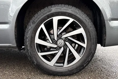 GL22HTP Volkswagen California Ocean SWB 150 PS 2.0 TDI 7sp DSG - Woodstock Alloys Thumbnail #13