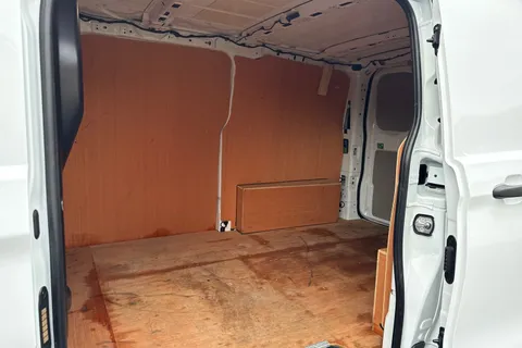 MF25HTZ Volkswagen Transporter 2.0 TDI 110 Commerce Plus Van Thumbnail #14