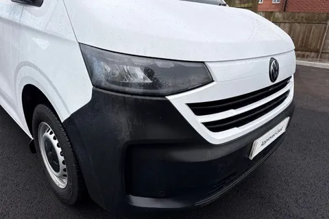 MF25HTZ Volkswagen Transporter 2.0 TDI 110 Commerce Plus Van Thumbnail #17