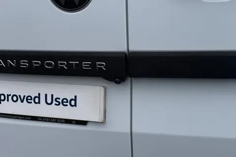 MF25HTZ Volkswagen Transporter 2.0 TDI 110 Commerce Plus Van Thumbnail #25