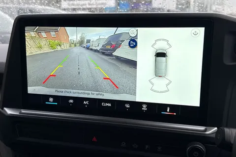 MF25HTZ Volkswagen Transporter 2.0 TDI 110 Commerce Plus Van Thumbnail #34