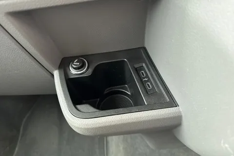 GL22HTP Volkswagen California Ocean SWB 150 PS 2.0 TDI 7sp DSG - Woodstock Alloys Thumbnail #44