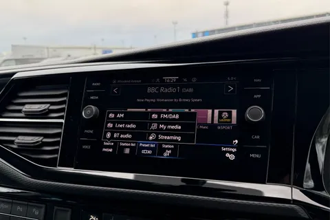 GL22HTP Volkswagen California Ocean SWB 150 PS 2.0 TDI 7sp DSG - Woodstock Alloys Thumbnail #53