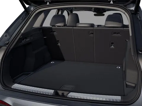  Audi Q5 2.0 TDI Sport S Tronic quattro Euro 6 (s/s) 5dr Thumbnail #8