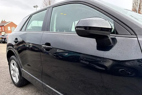 KM19GWX Audi Q2 1.6 TDI 30 Sport Euro 6 (s/s) 5dr Thumbnail #33