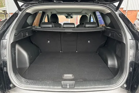 CJ72VVZ Hyundai Tucson 1.6 TGDi Plug-in Hybrid Ultimate 5dr 4WD Auto Thumbnail #10