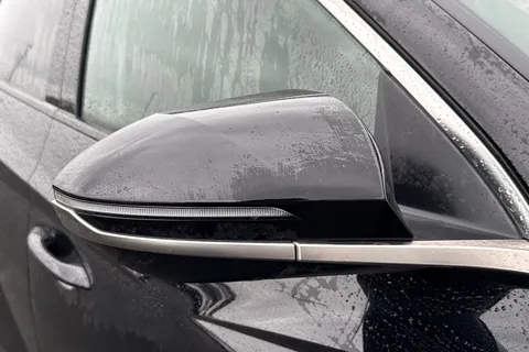 CJ72VVZ Hyundai Tucson 1.6 TGDi Plug-in Hybrid Ultimate 5dr 4WD Auto Thumbnail #12