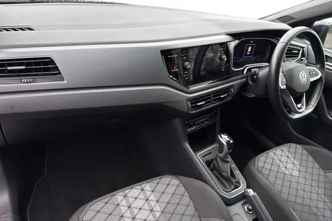 DC22HRO Volkswagen Taigo 1.5 TSI R-Line DSG Euro 6 (s/s) 5dr Thumbnail #10