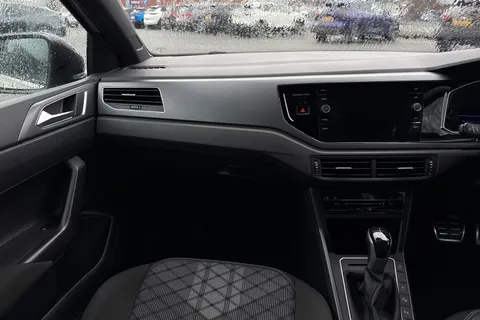 DC22HRO Volkswagen Taigo 1.5 TSI R-Line DSG Euro 6 (s/s) 5dr Thumbnail #16