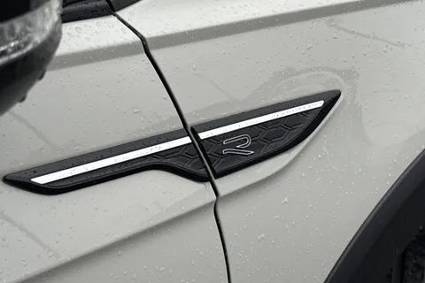 DC22HRO Volkswagen Taigo 1.5 TSI R-Line DSG Euro 6 (s/s) 5dr Thumbnail #29