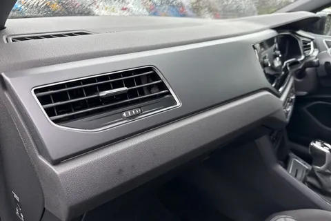 DC22HRO Volkswagen Taigo 1.5 TSI R-Line DSG Euro 6 (s/s) 5dr Thumbnail #37