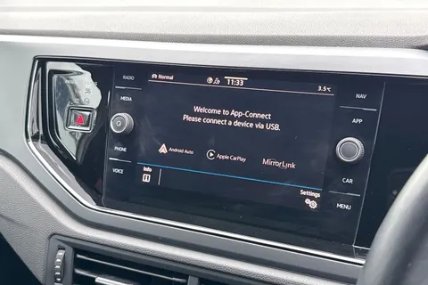 DC22HRO Volkswagen Taigo 1.5 TSI R-Line DSG Euro 6 (s/s) 5dr Thumbnail #51