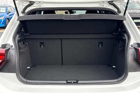 MK23NWE Volkswagen Polo 1.0 TSI R-Line 5dr Thumbnail #6