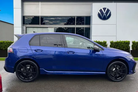  Volkswagen Golf 2.0 TSI R Black Edition DSG 4Motion Euro 6 (s/s) 5dr Thumbnail #3