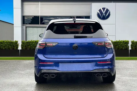  Volkswagen Golf 2.0 TSI R Black Edition DSG 4Motion Euro 6 (s/s) 5dr Thumbnail #4