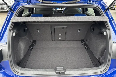  Volkswagen Golf 2.0 TSI R Black Edition DSG 4Motion Euro 6 (s/s) 5dr Thumbnail #6