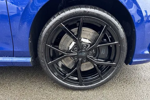  Volkswagen Golf 2.0 TSI R Black Edition DSG 4Motion Euro 6 (s/s) 5dr Thumbnail #9