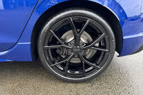  Volkswagen Golf 2.0 TSI R Black Edition DSG 4Motion Euro 6 (s/s) 5dr Thumbnail #11