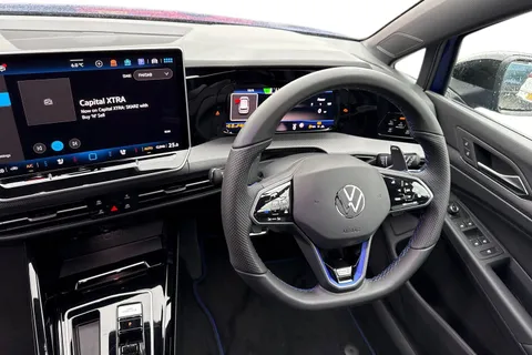  Volkswagen Golf 2.0 TSI R Black Edition DSG 4Motion Euro 6 (s/s) 5dr Thumbnail #17