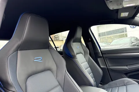  Volkswagen Golf 2.0 TSI R Black Edition DSG 4Motion Euro 6 (s/s) 5dr Thumbnail #23