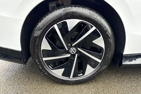 KP25RLY Volkswagen Id.7 210kW Match Pro 77kWh 5dr Auto | Power Tailgate | Area View Cam Thumbnail #11