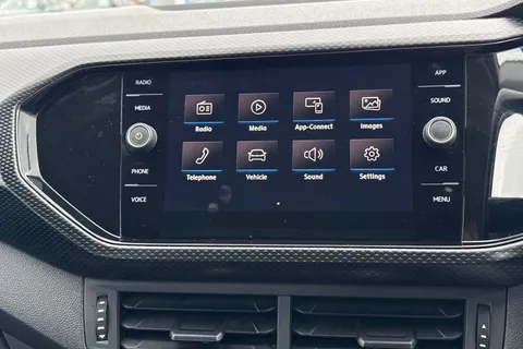 MF20PHV Volkswagen T-Cross 1.0 TSI 115 SE 5dr Thumbnail #17