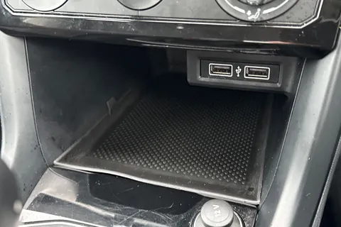 MF20PHV Volkswagen T-Cross 1.0 TSI 115 SE 5dr Thumbnail #31