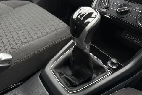 MF20PHV Volkswagen T-Cross 1.0 TSI 115 SE 5dr Thumbnail #32