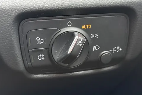 PJ68ZBN Audi A3 1.0 TFSI 30 Sport Sportback Euro 6 (s/s) 5dr Thumbnail #33