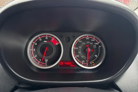 BJ67LLN MG Mg3 1.5 VTi-TECH 3Form Euro 6 (s/s) 5dr Thumbnail #31