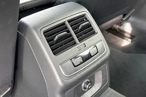 PX18SXW Audi A4 Avant 1.4 TFSI S line Euro 6 (s/s) 5dr Thumbnail #41