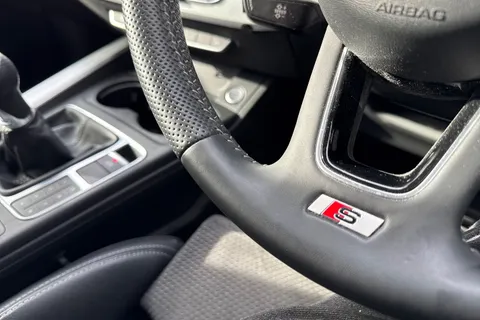 PX18SXW Audi A4 Avant 1.4 TFSI S line Euro 6 (s/s) 5dr Thumbnail #58