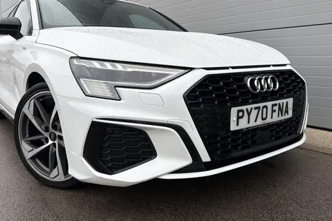 PY70FNA Audi A3 2.0 TDI 35 Edition 1 S Tronic Euro 6 (s/s) 4dr Thumbnail #9