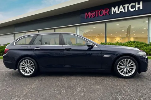 HN66USY BMW 5 Series 2.0 520d Luxury Touring Auto Euro 6 (s/s) 5dr Thumbnail #4