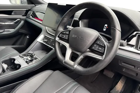 LC25BHL BYD Seal U 1.5 DM-i 26.6kWh Comfort CVT Auto Euro 6 (s/s) 5dr Thumbnail #9