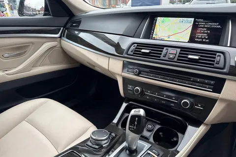 HN66USY BMW 5 Series 2.0 520d Luxury Touring Auto Euro 6 (s/s) 5dr Thumbnail #20