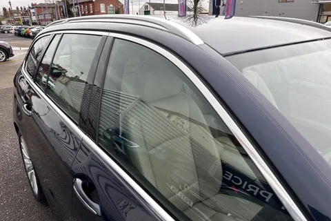 HN66USY BMW 5 Series 2.0 520d Luxury Touring Auto Euro 6 (s/s) 5dr Thumbnail #37