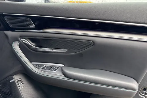 LD25DTX BYD Seal U 1.5 DM-i 26.6kWh Comfort CVT Auto Euro 6 (s/s) 5dr Thumbnail #19