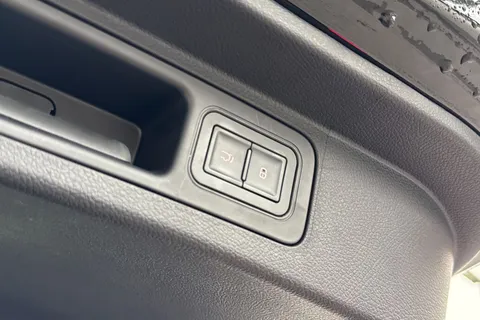 LD25DTX BYD Seal U 1.5 DM-i 26.6kWh Comfort CVT Auto Euro 6 (s/s) 5dr Thumbnail #33