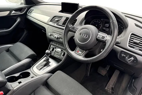 DA18EXV Audi Q3 1.4 TFSI CoD S line Edition S Tronic Euro 6 (s/s) 5dr Thumbnail #15