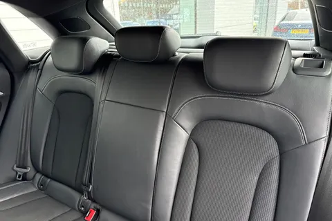 DA18EXV Audi Q3 1.4 TFSI CoD S line Edition S Tronic Euro 6 (s/s) 5dr Thumbnail #20