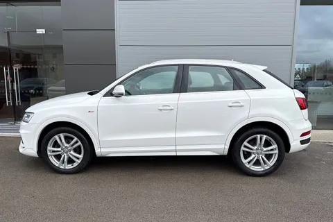 DA18EXV Audi Q3 1.4 TFSI CoD S line Edition S Tronic Euro 6 (s/s) 5dr Thumbnail #32