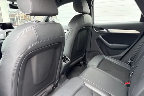 DA18EXV Audi Q3 1.4 TFSI CoD S line Edition S Tronic Euro 6 (s/s) 5dr Thumbnail #35