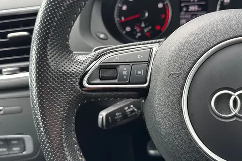 DA18EXV Audi Q3 1.4 TFSI CoD S line Edition S Tronic Euro 6 (s/s) 5dr Thumbnail #49