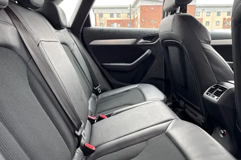 DA18EXV Audi Q3 1.4 TFSI CoD S line Edition S Tronic Euro 6 (s/s) 5dr Thumbnail #61